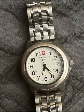 Victorinox Swiss Army Stainless Steel Watch - White Dial
